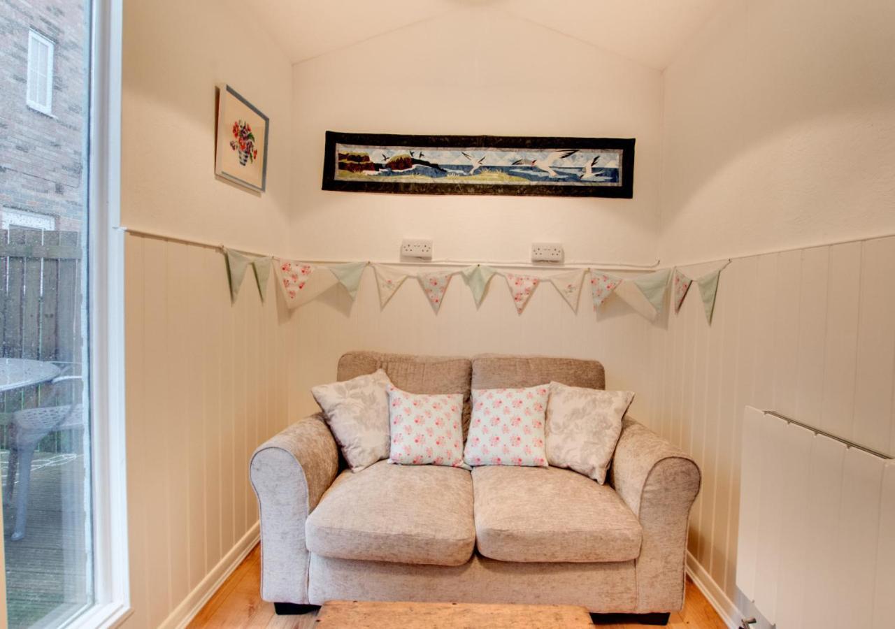 Creamery Cottage Whitby Exterior photo