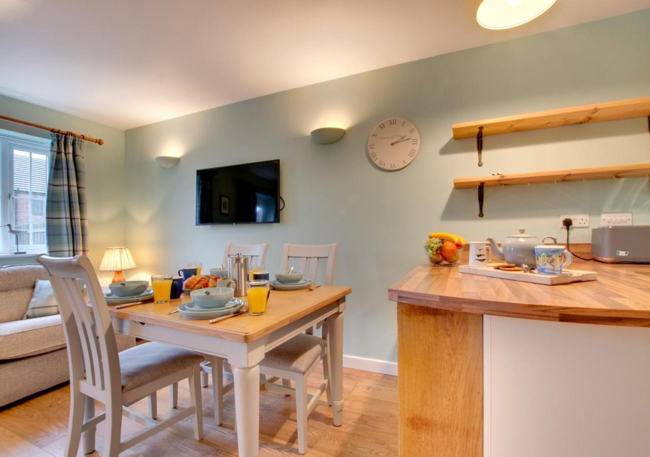 Creamery Cottage Whitby Exterior photo